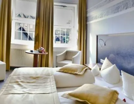 Goldene Krone 4*