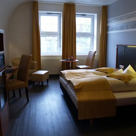 Goldene Krone Отель